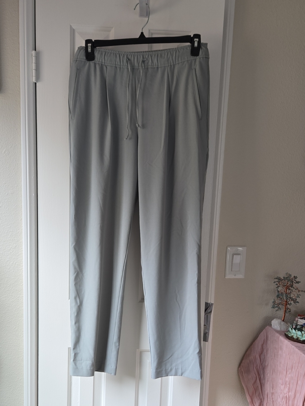 Old Navy Sage Green Women's Pull-on Drawstring Trousers- Medium Tall